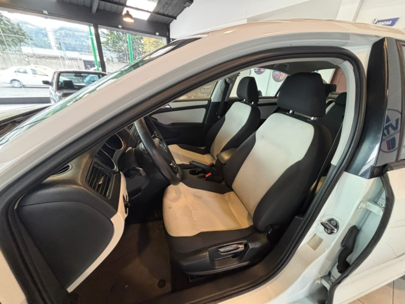 Volkswagen Jetta  '2015